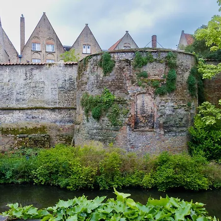 Le Nid Du * Bruges